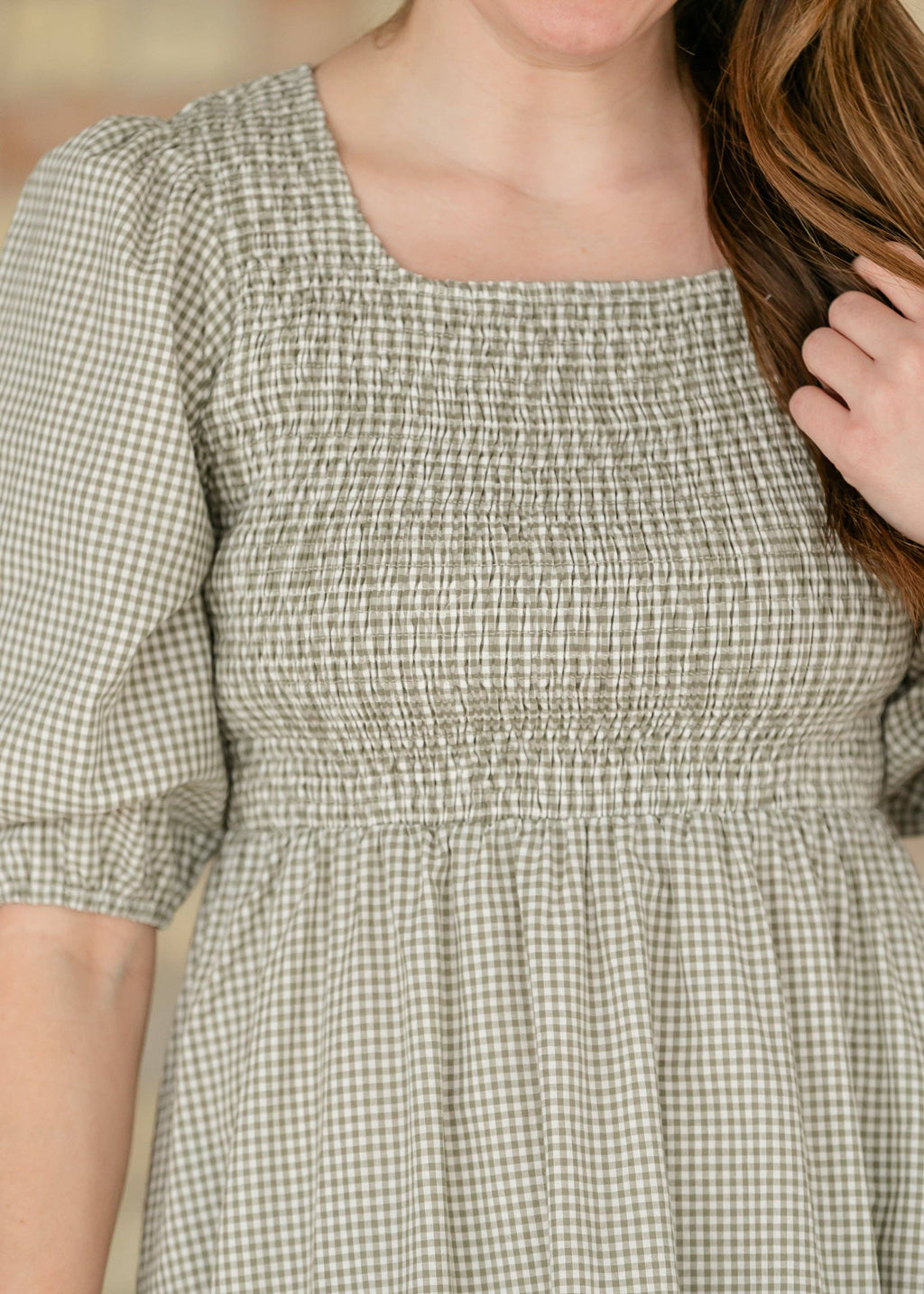 Maxikleid mit Smok-Oberteil, Vichy-Karo Oliv