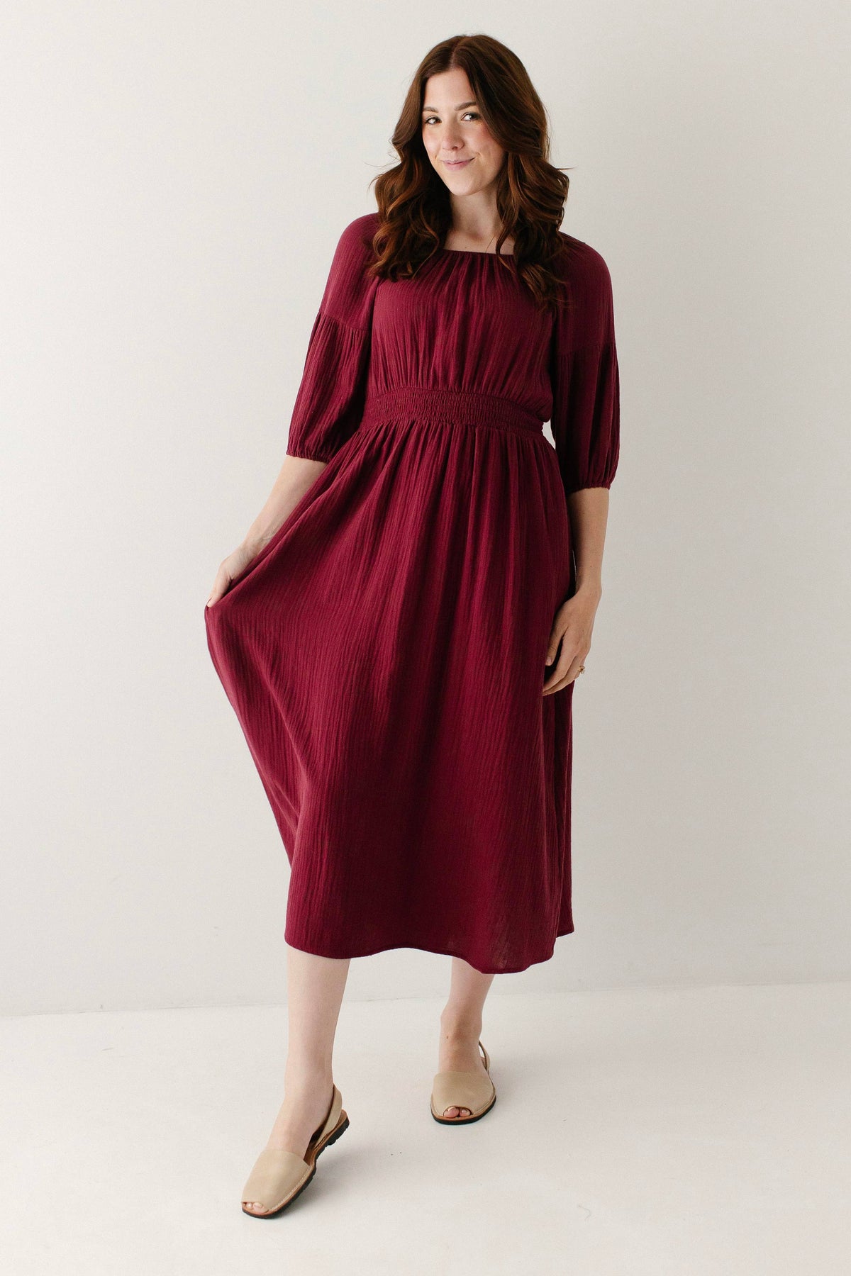 Midikleid aus Baumwollgaze mit eckigem Ausschnitt, Bordeaux