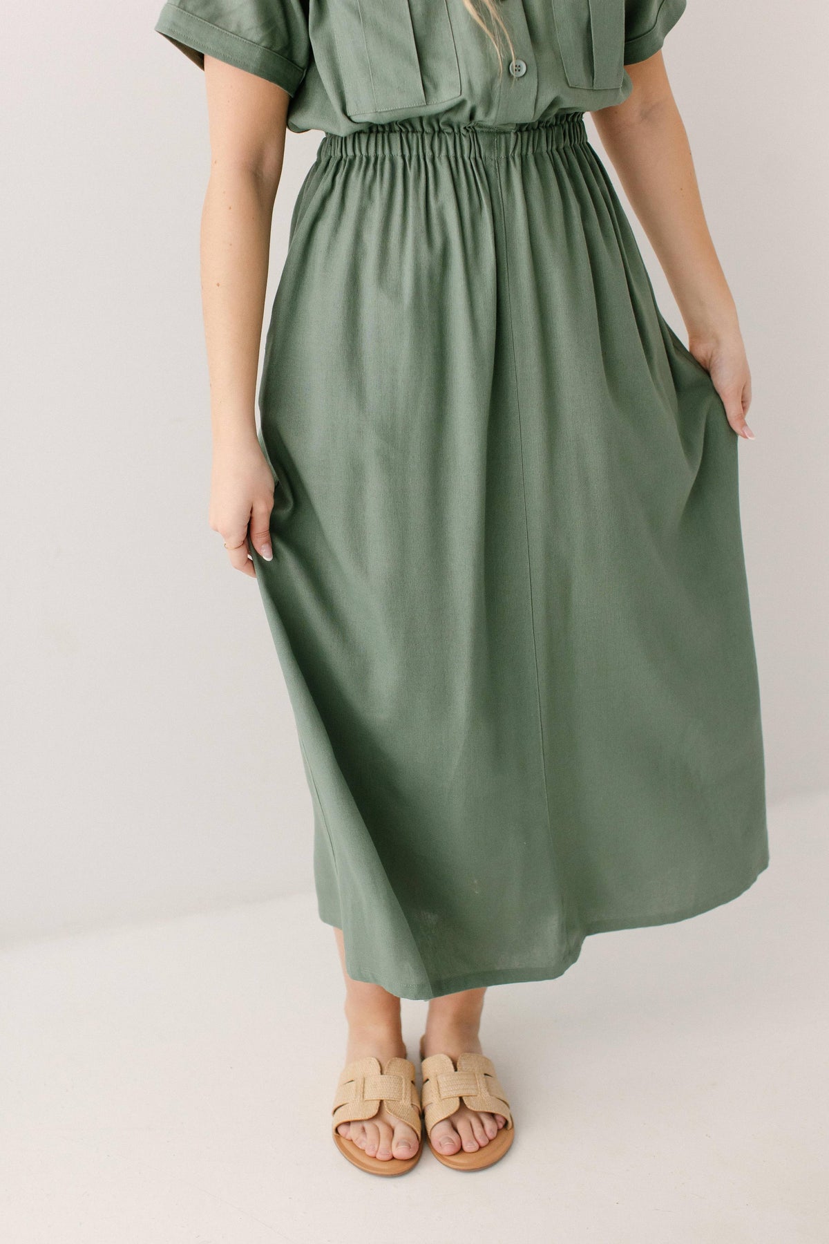 Maxikleid aus Leinen-Baumwoll-Mischung mit Kragen