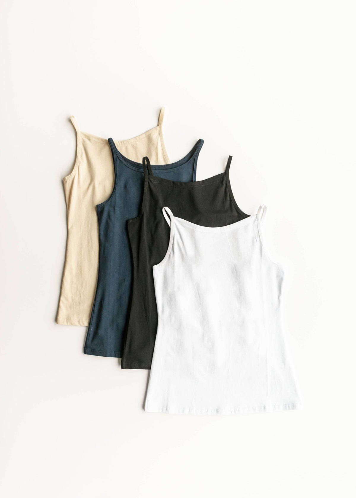 Layering-Top mit verstellbaren Trägern