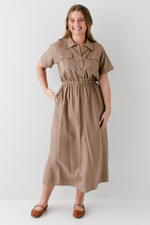 Maxikleid aus Leinen-Baumwoll-Mischung mit Kragen