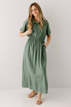 Maxikleid aus Leinen-Baumwoll-Mischung mit Kragen