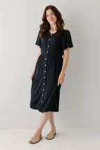 Midikleid mit Knopfleiste und Nadelstreifen